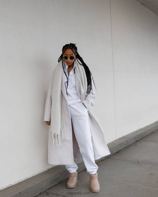 UGG naised klassikaline ultra mini monogramm PHPB2138 pruunikas hall